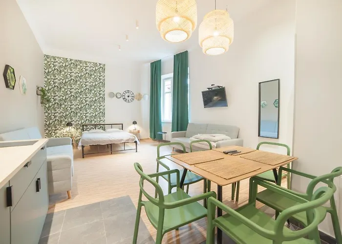 شقة Dizzy Daisy Downtown